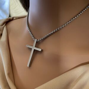 NEW Chunky Silver Cross Choker Necklace